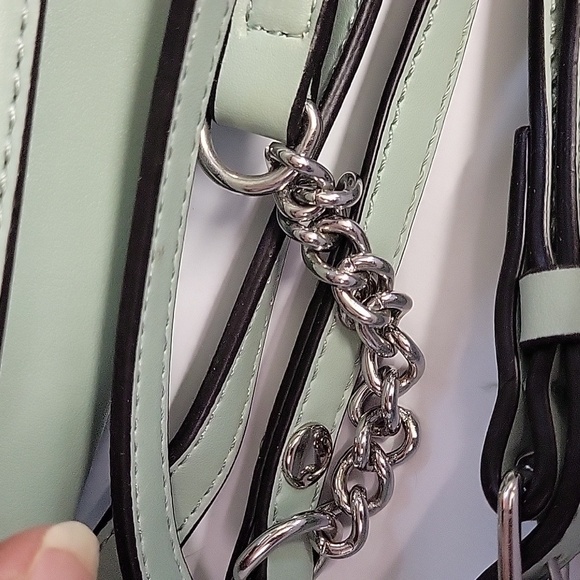 Nine West Mint Green Crossbody Bag Chain Accent Strap New In Box - Picture 9 of 10